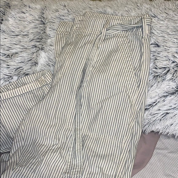 AEO Pants - Picture 1 of 3